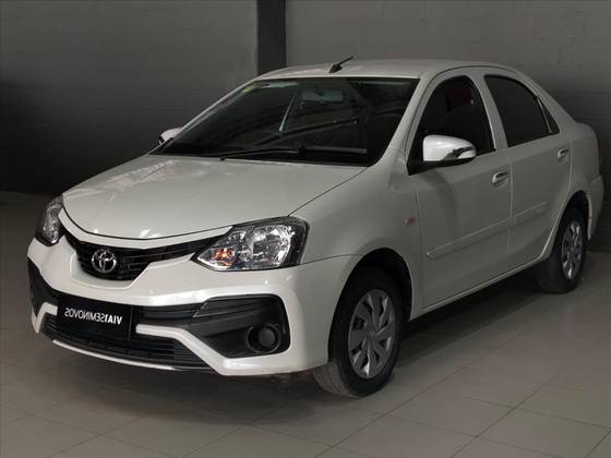 TOYOTA ETIOS 1.5 X SEDAN 16V FLEX 4P MANUAL TOYOTA ETIOS 1.5 X SEDAN 16V FLEX 4P MANUAL